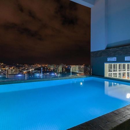 Tri Hotel Executive Brusque Bagian luar foto