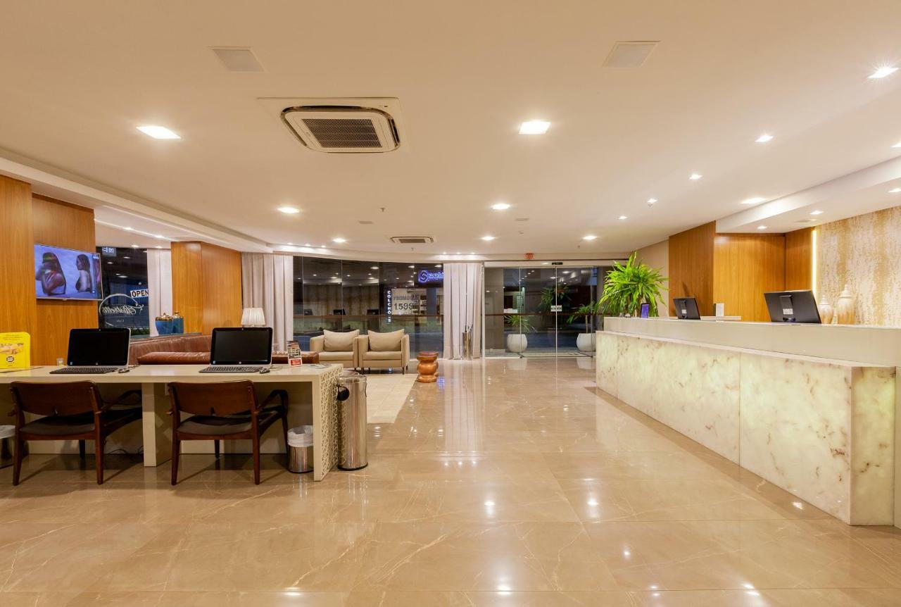 Tri Hotel Executive Brusque Bagian luar foto