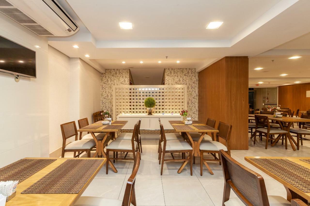 Tri Hotel Executive Brusque Bagian luar foto